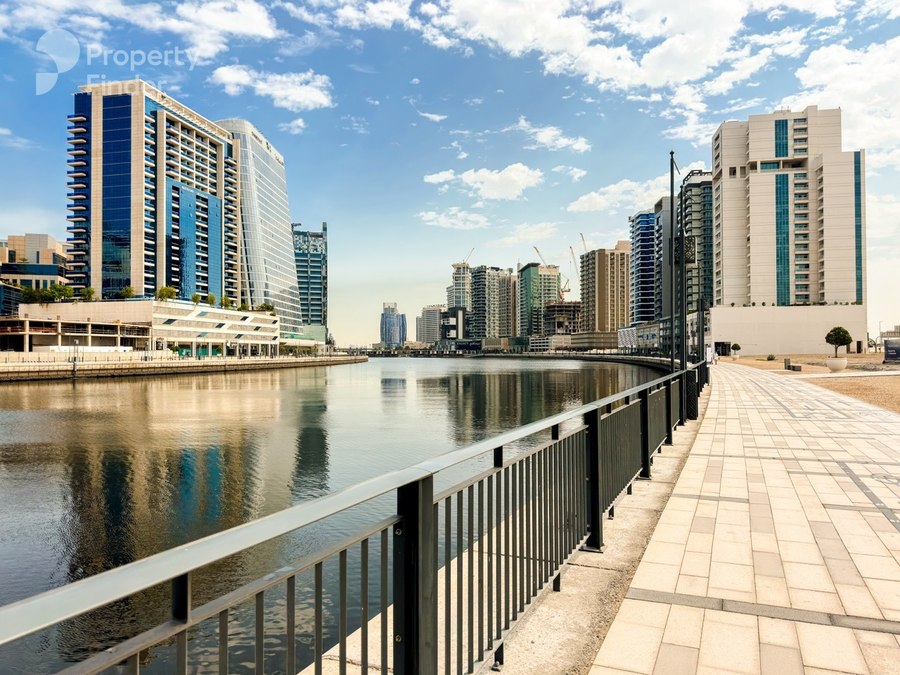 الصورة 11 من 12