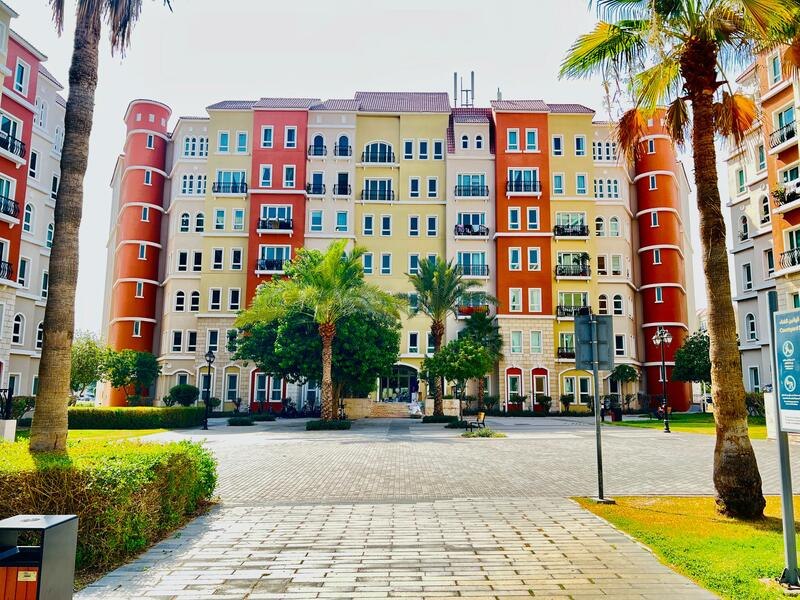 الصورة 2 من 13