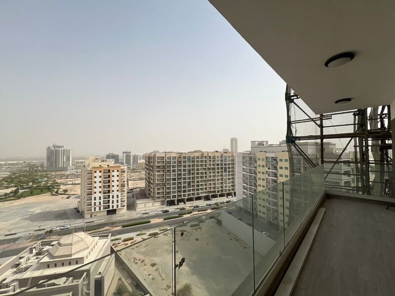 الصورة 6 من 10
