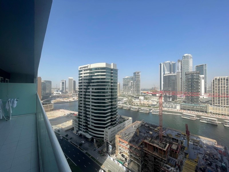 الصورة 15 من 16