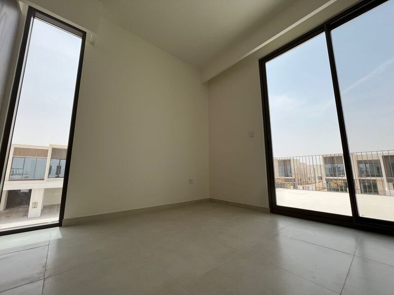 الصورة 14 من 23