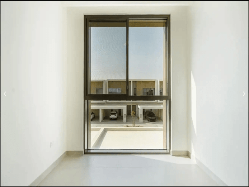 الصورة 11 من 19