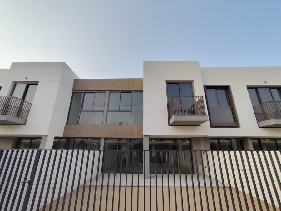 الصورة 14 من 25