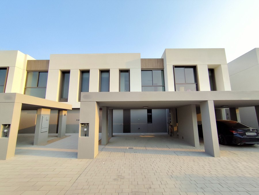 الصورة 1 من 25