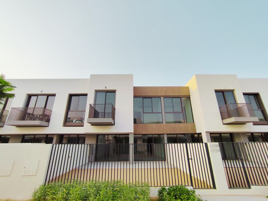 الصورة 3 من 25