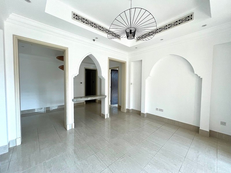 الصورة 3 من 12