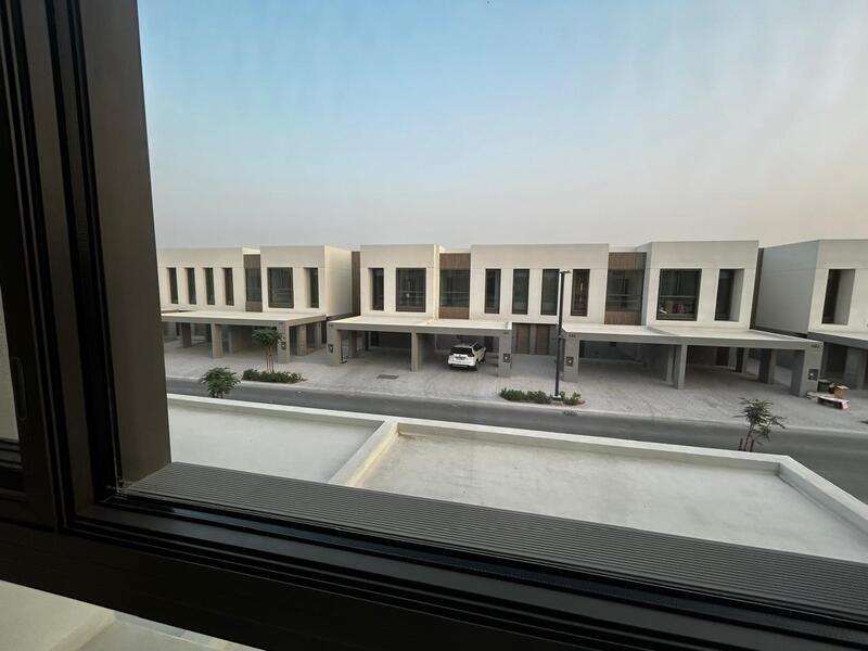 الصورة 19 من 19