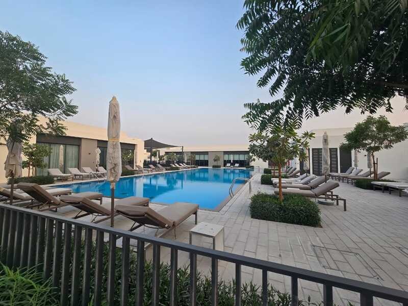 الصورة 2 من 16