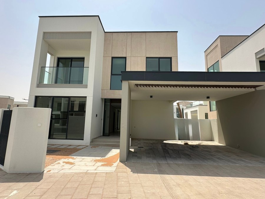 الصورة 2 من 14